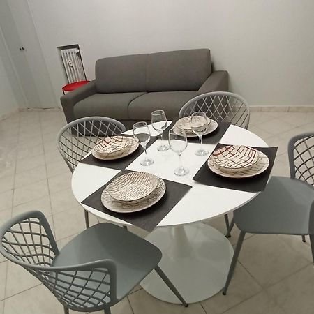 Confort Ed Eleganza A Porta Palazzo Turim Exterior foto